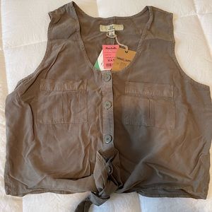 Tank button down shirt with pockets